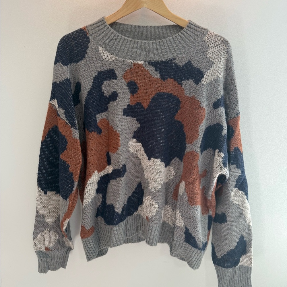 Bobeau Camouflage Crewneck Sweater